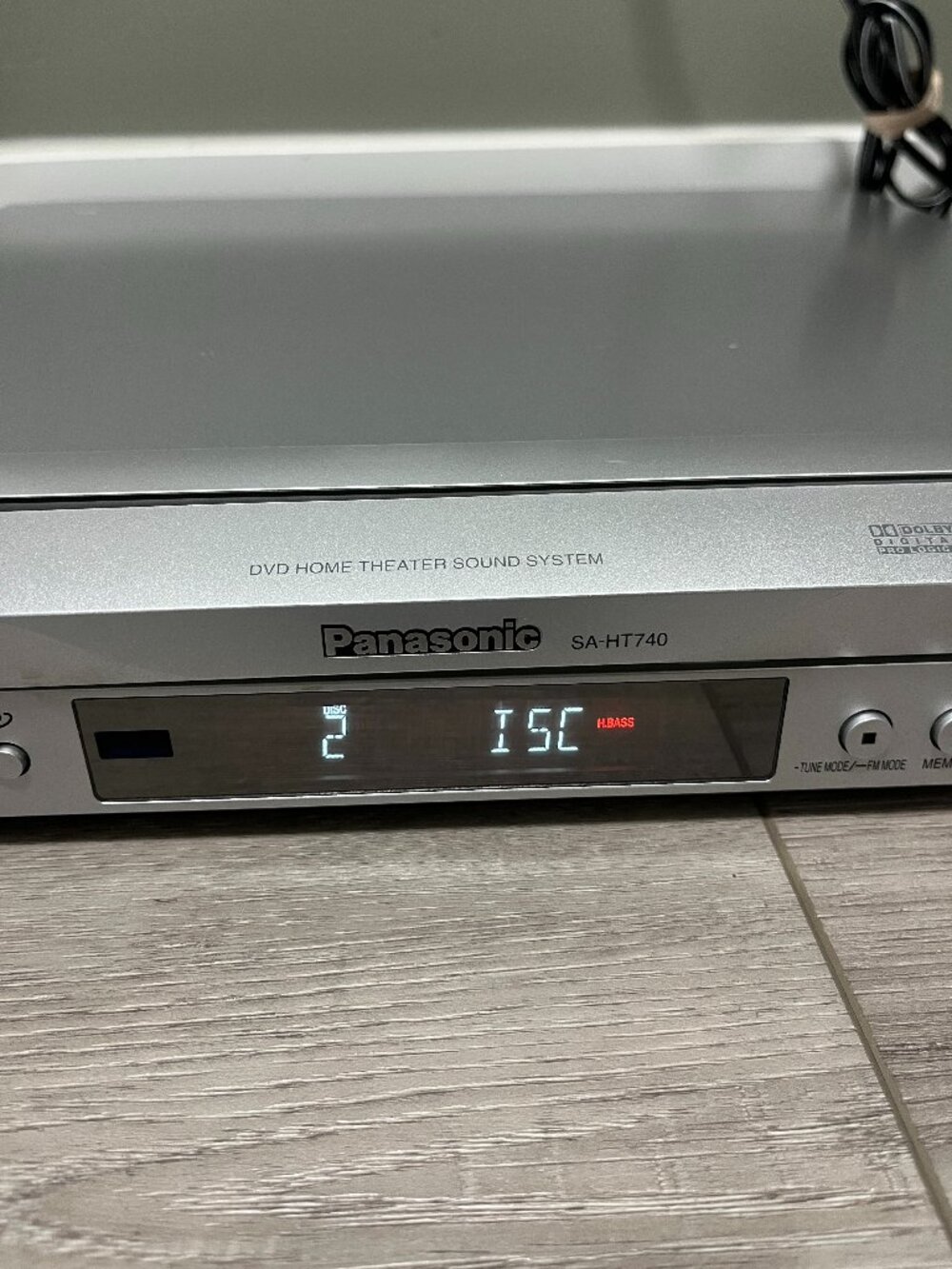 Panasonic SA-HT740 DVD Home Theater Sound System